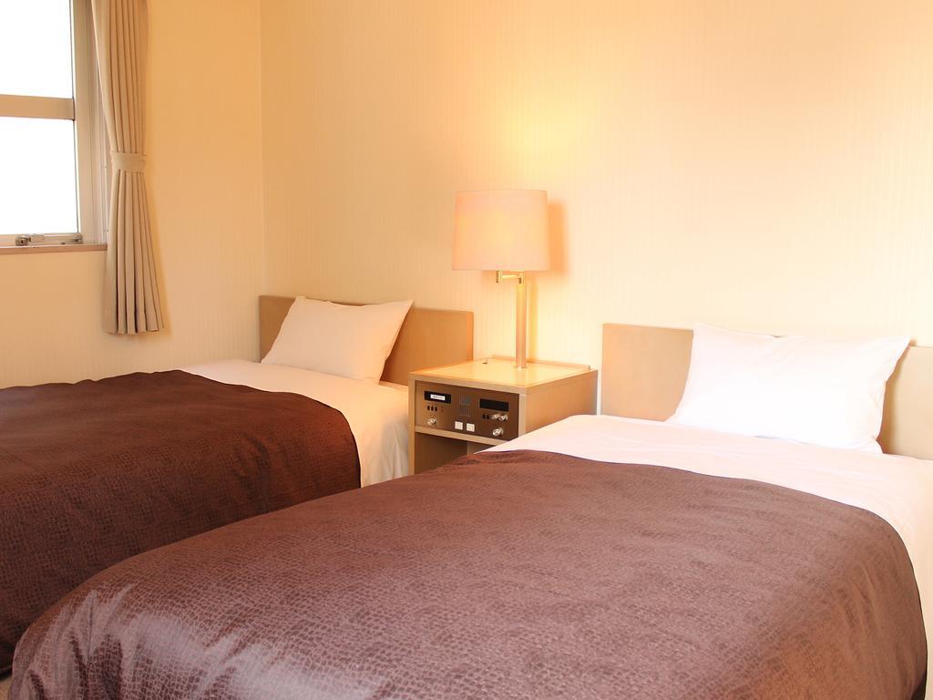 HOTEL LiVEMAX BUDGET Fuchu Annex Eksteriør billede